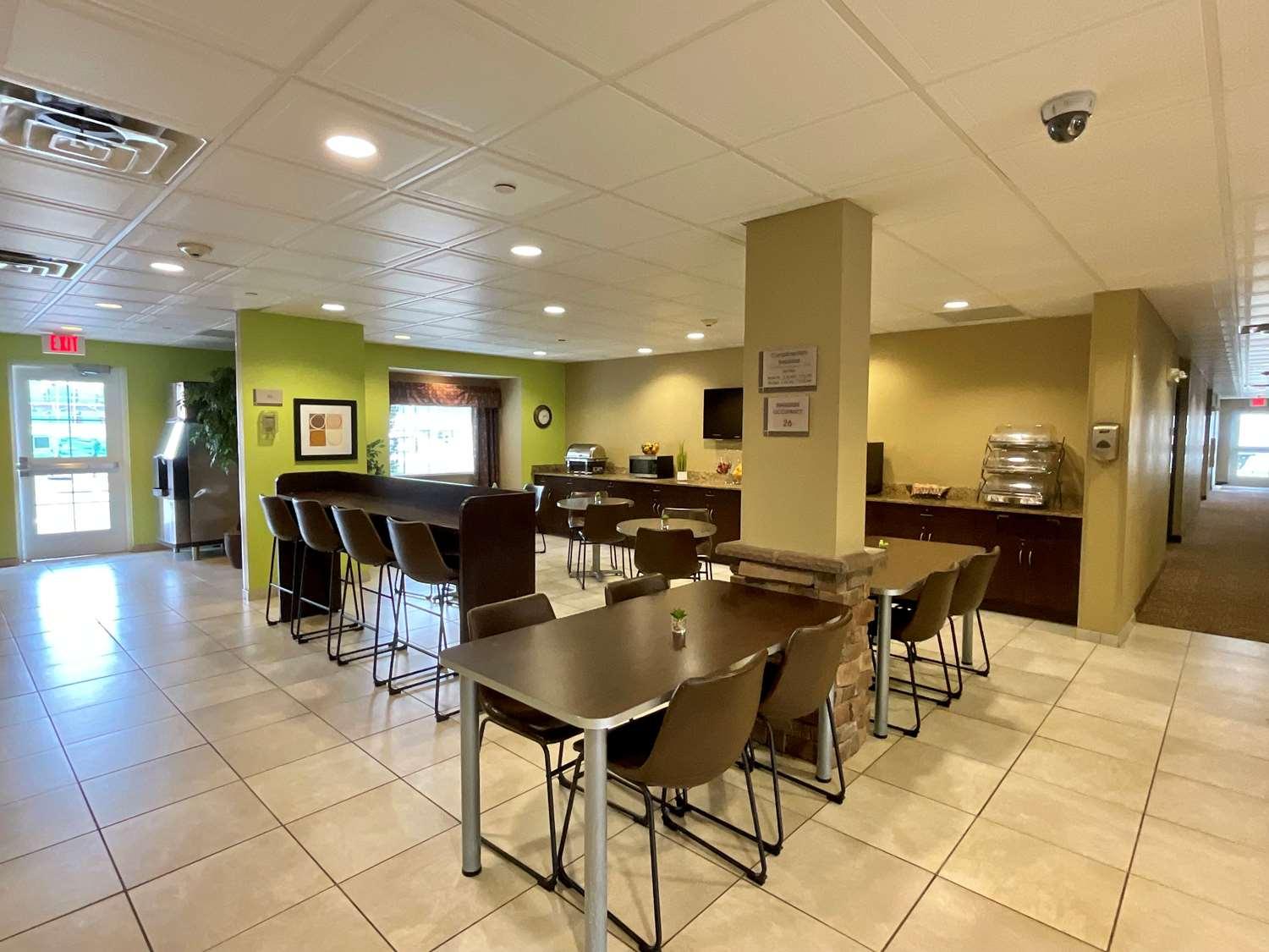 Surestay Plus Hotel By Best Western Buckhannon מראה חיצוני תמונה