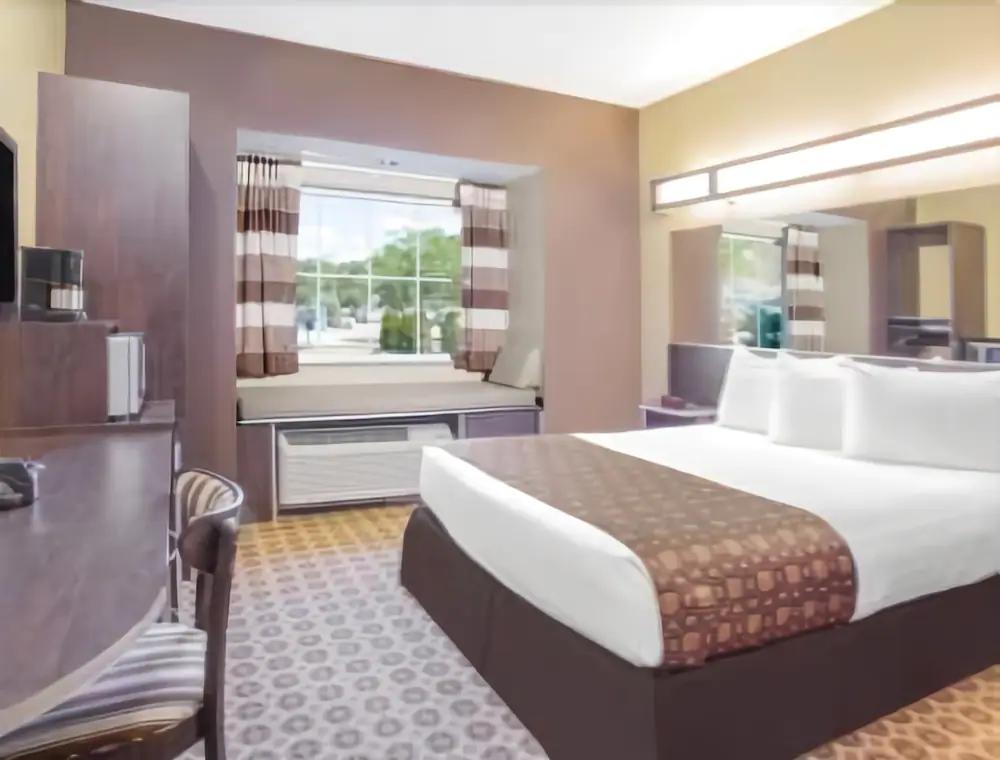 Surestay Plus Hotel By Best Western Buckhannon מראה חיצוני תמונה