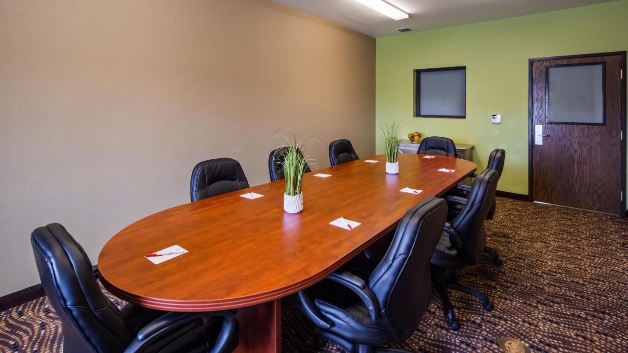Surestay Plus Hotel By Best Western Buckhannon מראה חיצוני תמונה