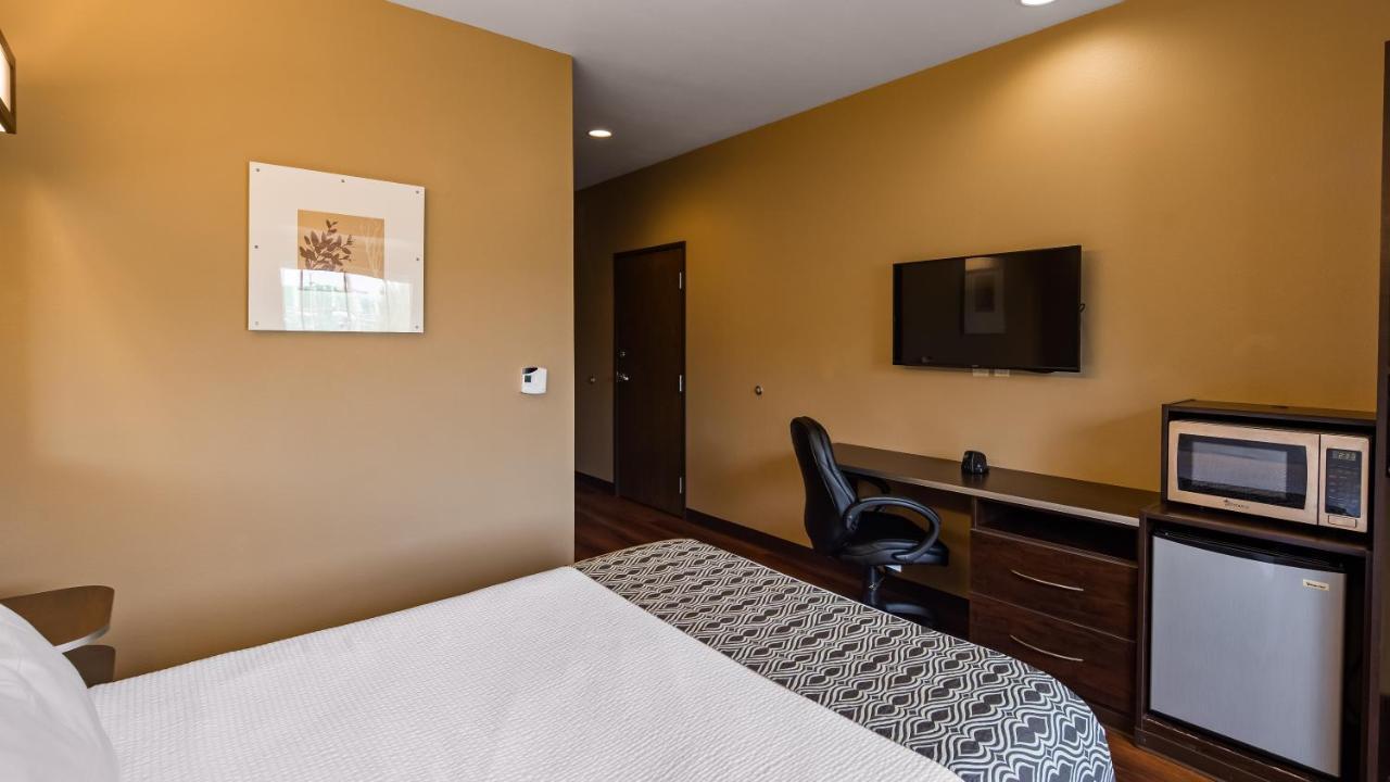 Surestay Plus Hotel By Best Western Buckhannon מראה חיצוני תמונה